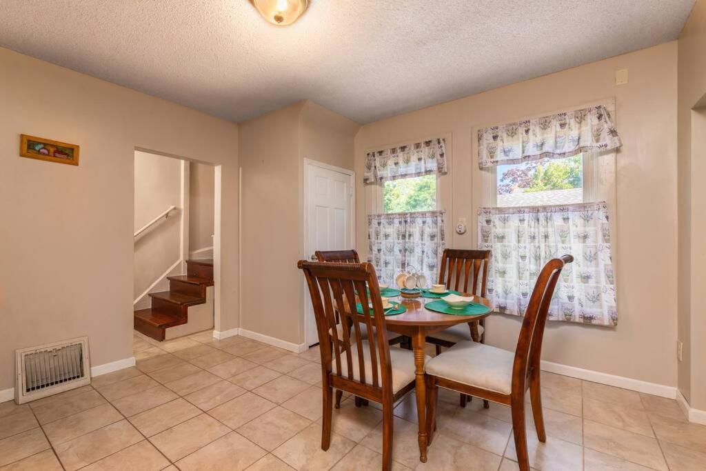 Entire House 3 Bedroom Twin Cities, Specious, Entire House, Ac Saint Paul Extérieur photo